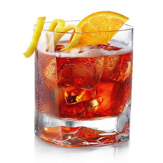 Venerdì, aperitivo con un buon Americano per cominciare bene il weekend?? scopriamo di cosa si tratta….e tra qualche mese assaggialo con A Modo Mio vermouth