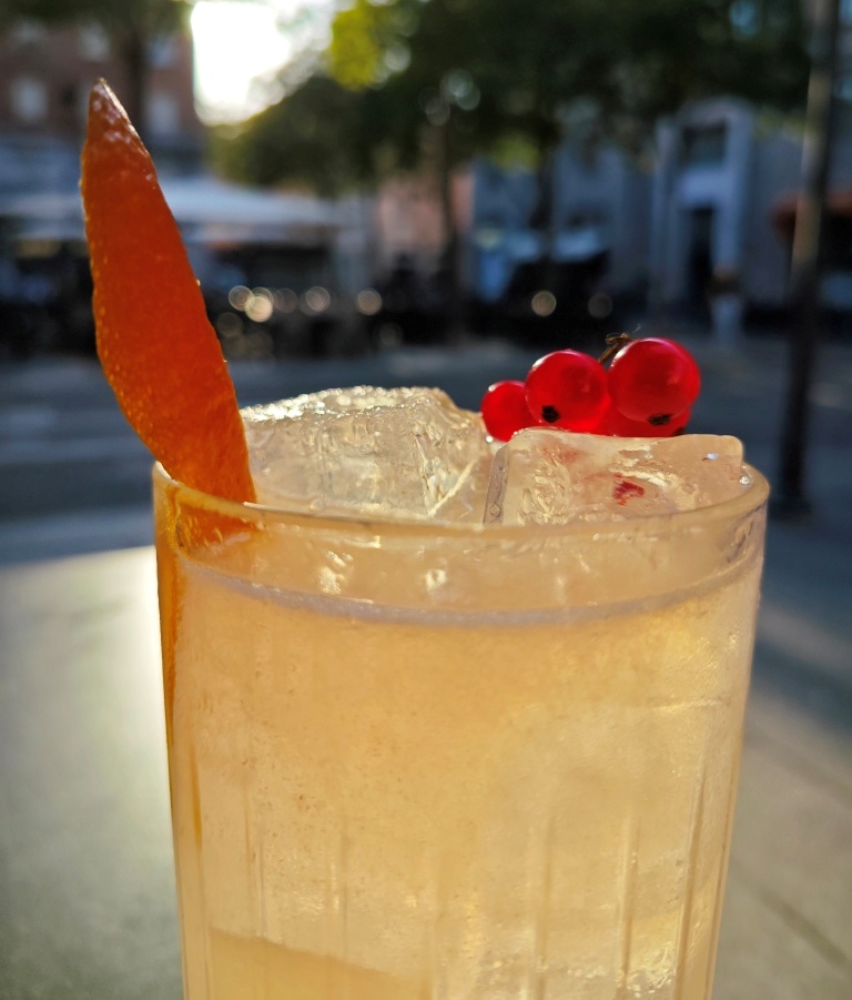 Sode Aromatizzate nuova tendenza che noi già conosciamo! GinFizz al pompelmo&nbsp;rosa